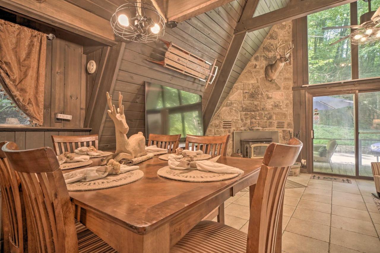 Snuggle Inn In The Heart Of Chalet Village! 蓋特林堡 外观 照片